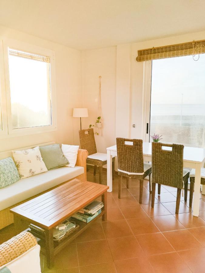 Magical House In Front Of A Sunrise Beach เอลเมดาโน ภายนอก รูปภาพ